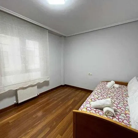 Апартаменты Erribera Etxea - Amplio Piso Con Parking *