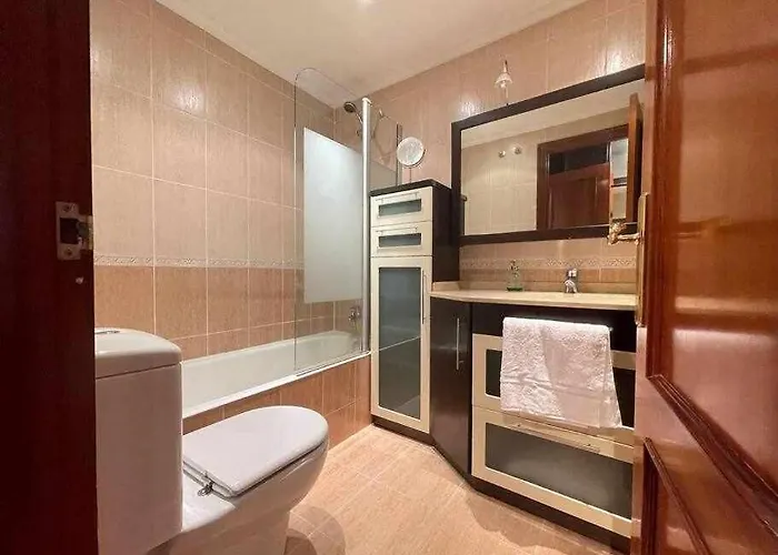 Erribera Etxea - Amplio Piso Con Parking Apartamento Bermeo