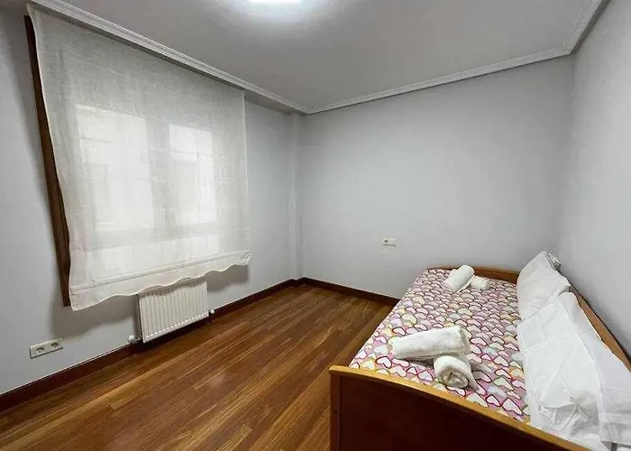 Apartamento Erribera Etxea - Amplio Piso Con Parking *