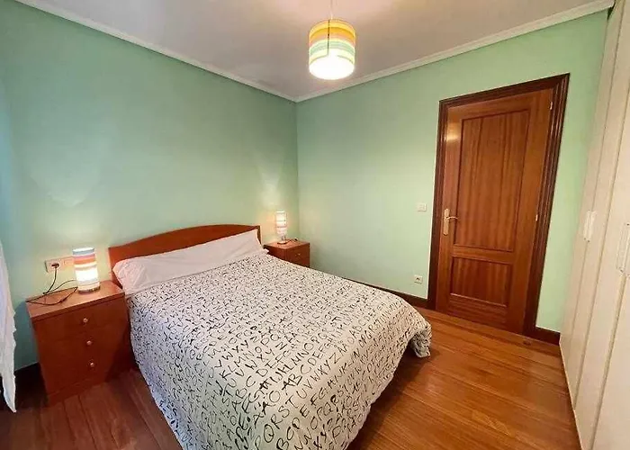 Erribera Etxea - Amplio Piso Con Parking Apartamento Bermeo