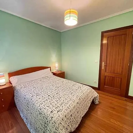 Erribera Etxea - Amplio Piso Con Parking Apartment Bermeo