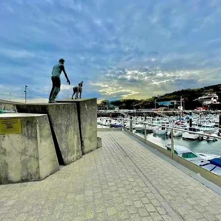 Erribera Etxea - Amplio Piso Con Parking شقة بيرميو